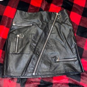 forever 21 , size medium black leather skirt